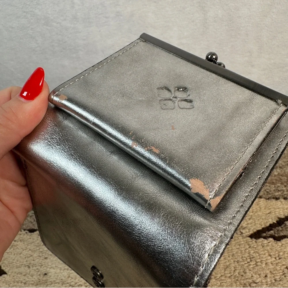 Patricia Nash Antique Platinum silver wallet leather fold metallic‎